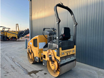 Compacteur Volvo DD22: photos 2