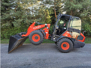 Chargeuse sur pneus KUBOTA R065