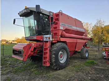 Moissonneuse-batteuse MASSEY FERGUSON