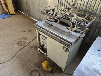 Machine à bois