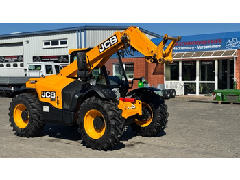 Chargeuse JCB