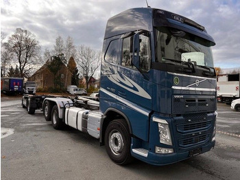 Camion ampliroll VOLVO FH 460