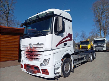 Camion ampliroll MERCEDES-BENZ Actros