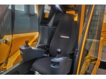 Grue tout-terrain Liebherr LTM1070-4.2 Dutch Vehicle Registration, Valid Insp: photos 4