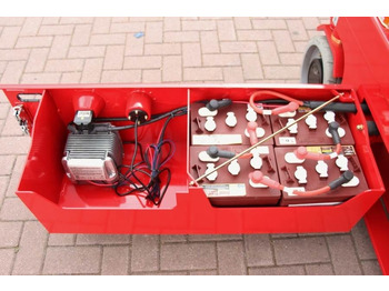 Nacelle ciseaux Magni ES1012E Electric, 10m Working Height, 450kg Capaci: photos 3