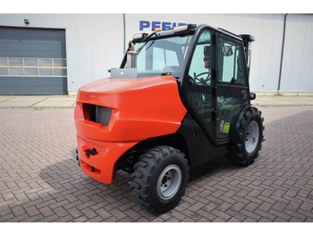 Chariot tout terrain Manitou MC25-4 Valid Inspection, *Guarantee, Diesel, 4x4 D: photos 3 Chariot tout terrain Manitou MC25-4 Valid Inspection, *Guarantee, Diesel, 4x4 D: photos 3