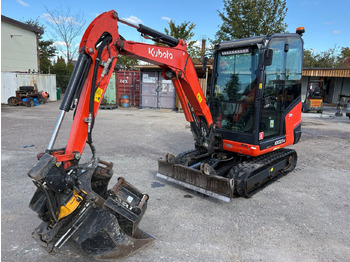 Pelle KUBOTA KX027-4