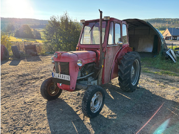 Tracteur agricole MASSEY FERGUSON