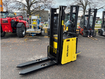 Matériel de manutention HYSTER