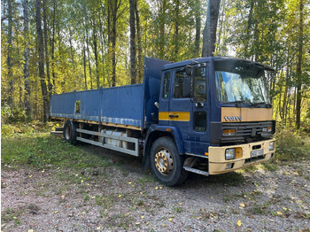 Camion VOLVO FL6