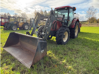 Tracteur agricole ZETOR