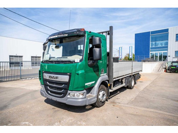 Camion plateau DAF LF 180