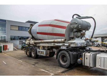 Semi-remorque malaxeur LIEBHERR