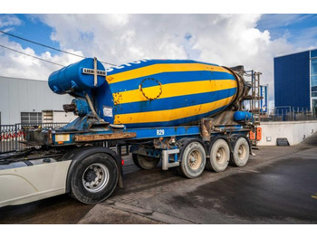 Semi-remorque malaxeur LIEBHERR