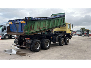 Camion benne MAN 35.402 (8X8 / BIG AXLES / GRAND PONT / LAMES / STEEL SUSP. / 6 CYLINDER): photos 4