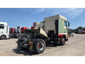 Tracteur routier DAF XF 95.430 (EURO 3 / BOITE MANUELLE / MANUAL GEARBOX): photos 5