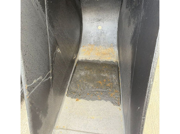 Godet pour pelle Komatsu PC200 Channel Bucket: photos 5