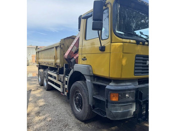 Camion benne MAN 33.364