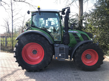 Tracteur agricole Fendt 513 Vario S4 PowerPlus: photos 2