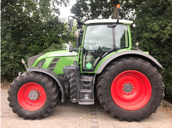 Tracteur agricole Fendt 720 Vario S4 PowerPlus: photos 2