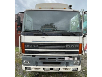 Tracteur routier DAF CF 85