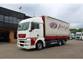 Camion à rideaux coulissants MAN TGX 26.440