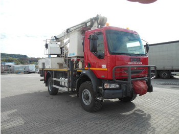 Camion avec nacelle Renault MIDLUM 220.14,4X4,HUBARBEITBÜHNE 16,5M, ISOLIERT: photos 4