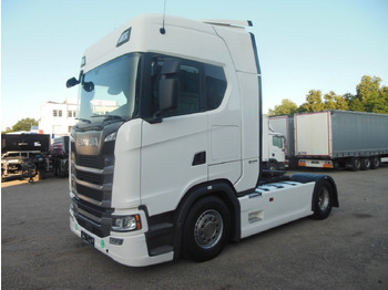 Tracteur routier SCANIA R 450
