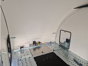 BJT Race Sport 550x210x188cm blackline E Winde Kamera 3500kg - crédit-bail BJT Race Sport 550x210x188cm blackline E Winde Kamera 3500kg: photos 5 BJT Race Sport 550x210x188cm blackline E Winde Kamera 3500kg - crédit-bail BJT Race Sport 550x210x188cm blackline E Winde Kamera 3500kg: photos 5