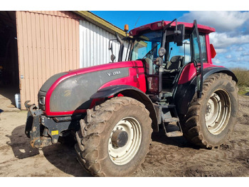 Tracteur agricole VALTRA T190