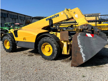 Chariot télescopique KOMATSU