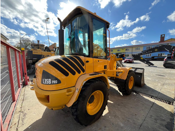 Chargeuse sur pneus VOLVO L35B: photos 4 Chargeuse sur pneus VOLVO L35B: photos 4