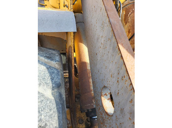 Vérin hydraulique VOLVO