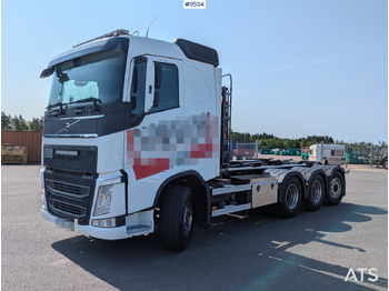 Camion ampliroll VOLVO FH 540