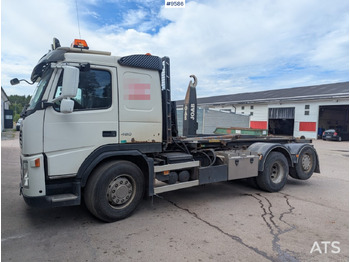 Camion ampliroll VOLVO FM 420