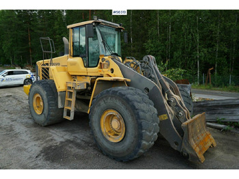 Chargeuse sur pneus VOLVO L220F
