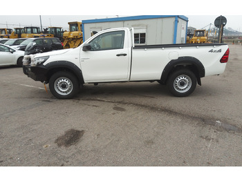 Pick-up neuf Toyota Hilux / Revo RHD Pick-up single Cab 2.8L Diesel Manual: photos 3