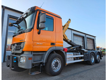 Camion ampliroll MERCEDES-BENZ Actros 2532