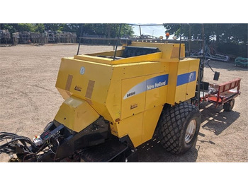 Presse à balles cubiques NEW HOLLAND