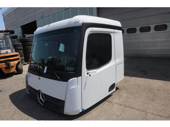 Cabine et intérieur pour Camion neuf Mercedes-Benz AROCS M-CAB CLASSICSPACE 2.3M: photos 2