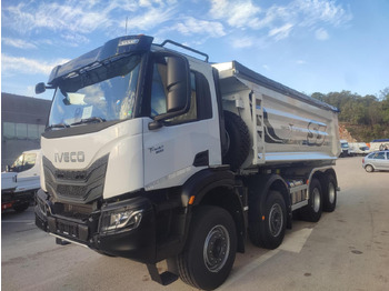 Camion benne IVECO T-WAY