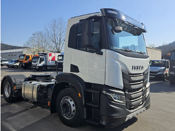 IVECO S-Way AD440S46T/P - crédit-bail IVECO S-Way AD440S46T/P: photos 2