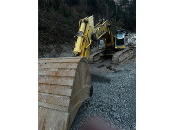 Pelle sur chenille NEW HOLLAND