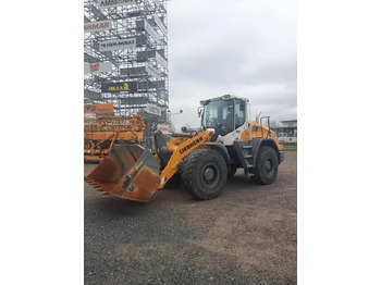Chargeuse sur pneus LIEBHERR L 526