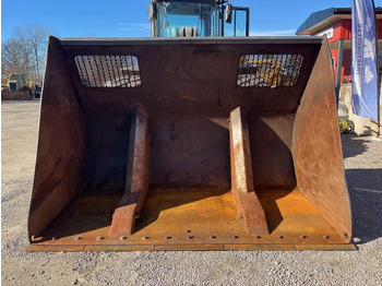 Godet pour Engins de chantier Högtippande skopa / Hightip bucket Renholmen: photos 2