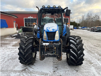 Tracteur agricole New Holland T 5070 Dismantled. Only spare parts: photos 2