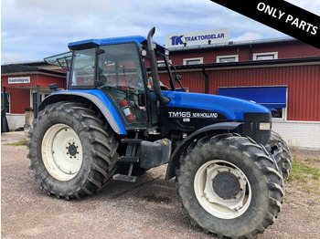 Tracteur agricole NEW HOLLAND TM