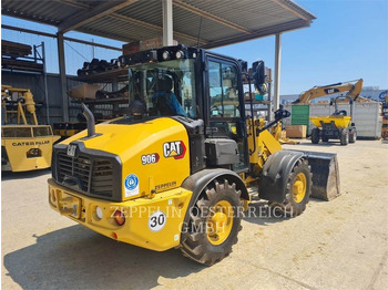 Chargeuse sur pneus CAT 906-14: photos 3