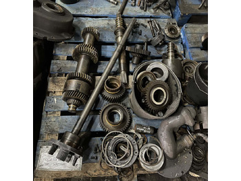 Transmission CASE