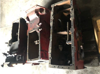Boîte de vitesse et pièces pour Machine agricole Case 785 - Obudowa Skrzyni: photos 2